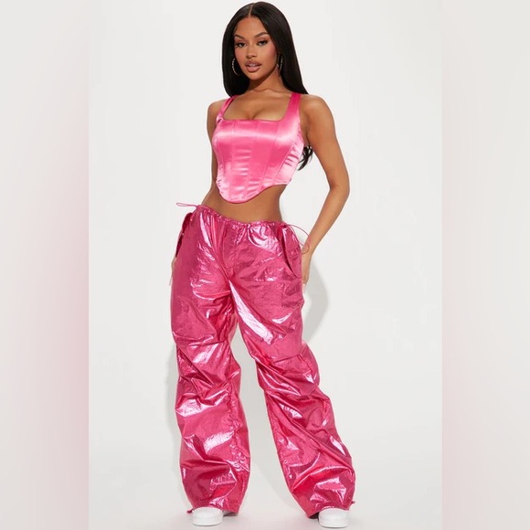 Fashion Nova Pants - FashionNova Metallic Pink Satin Cargo Pants - Women BNWT